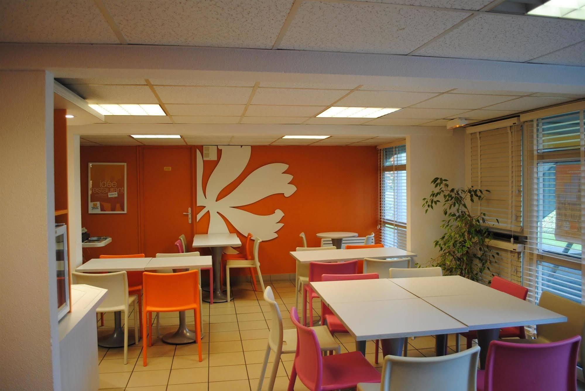 Premiere Classe Honfleur La Riviere-Saint-Sauveur Bagian luar foto